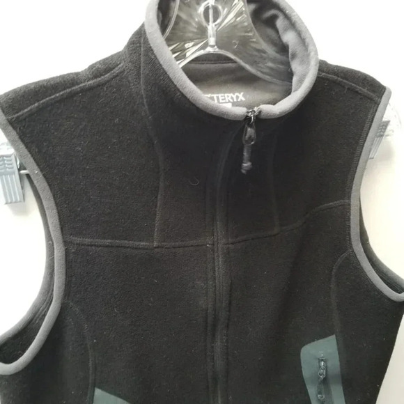 ARC'TERYX black grey fleece vest M - Picture 5 of 11